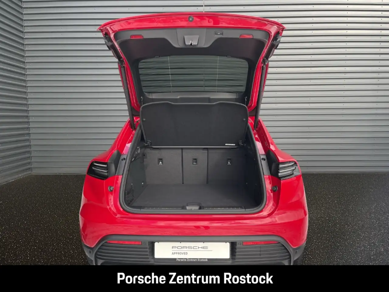 Porsche Macan 11