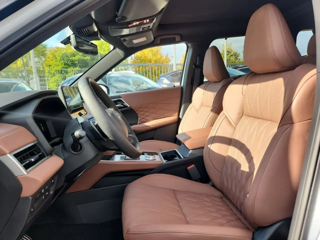 Mitsubishi Outlander 7