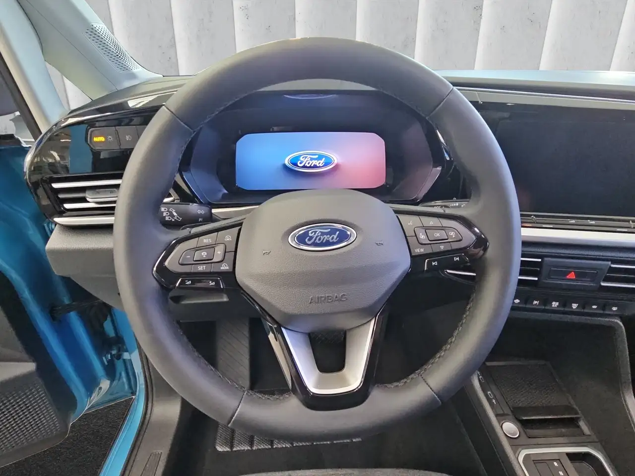 Ford Tourneo 12