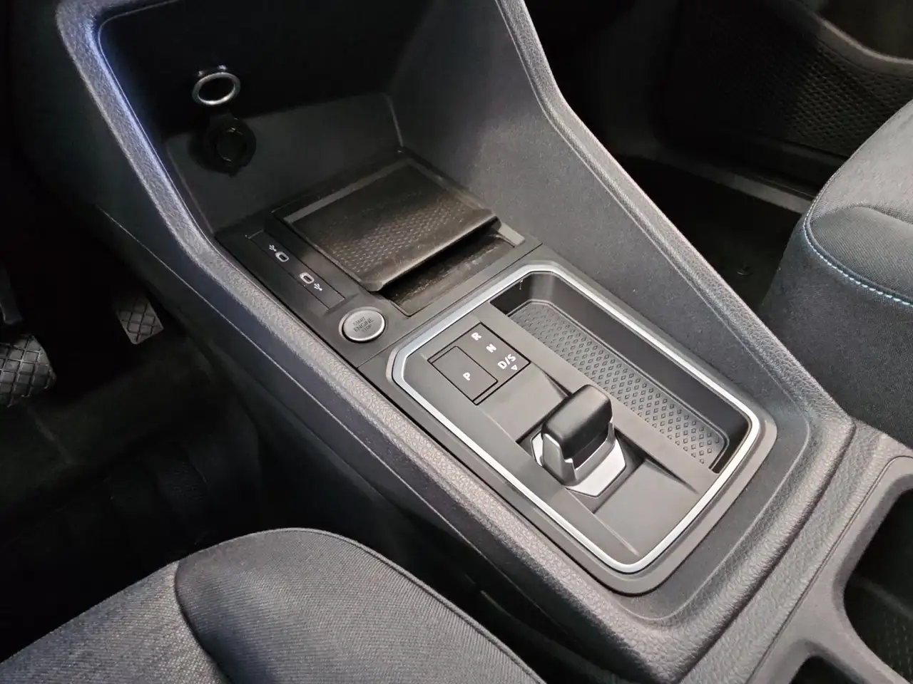 Ford Tourneo 13