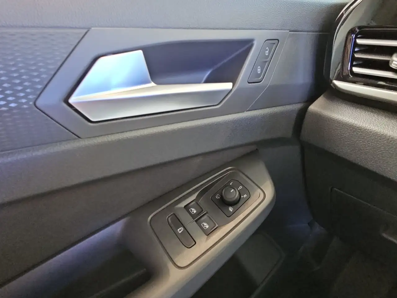 Ford Tourneo 15