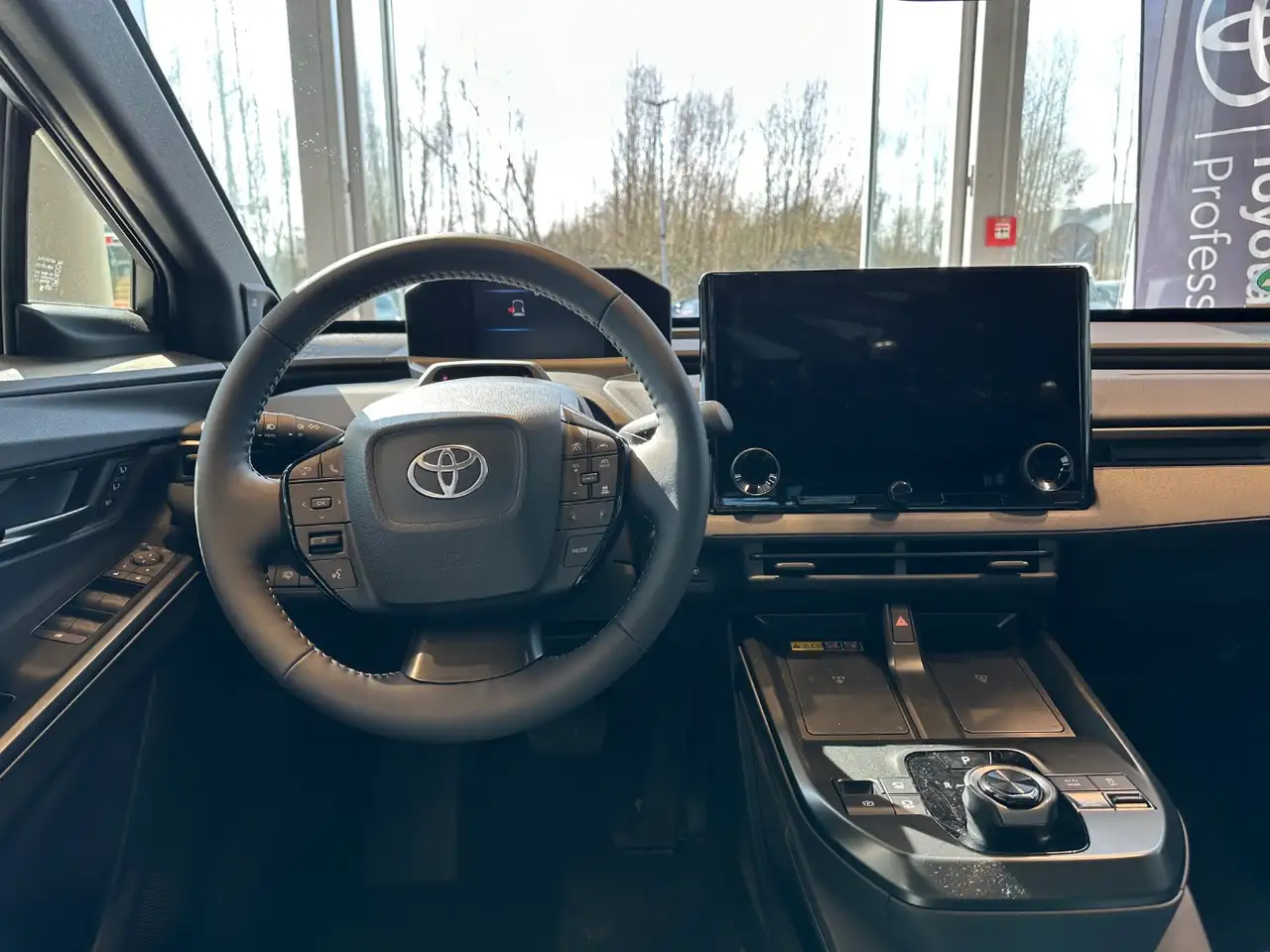 Toyota bZ4X 12
