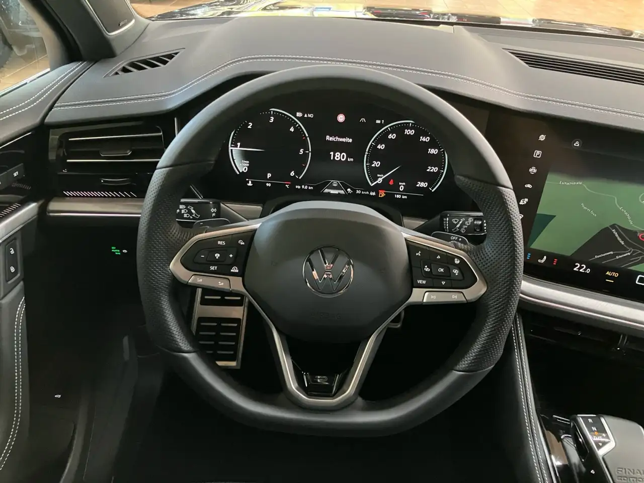 Volkswagen Touareg 12