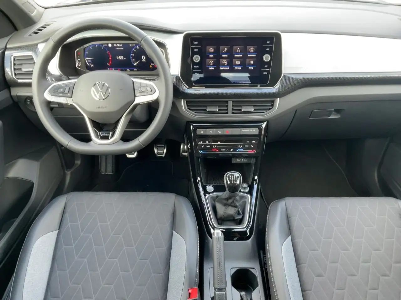 Volkswagen T-Cross 9