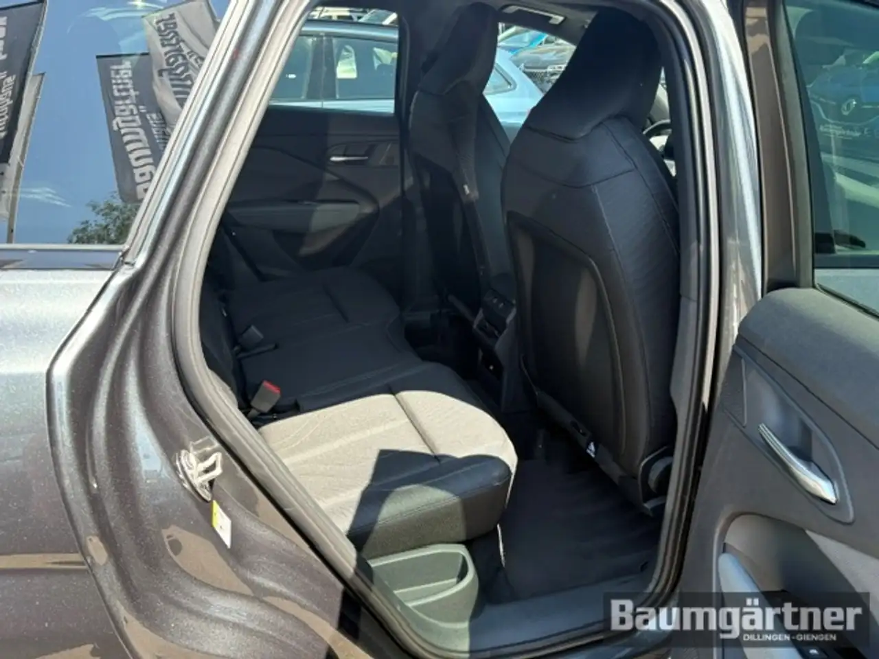 Audi Q3 35 12