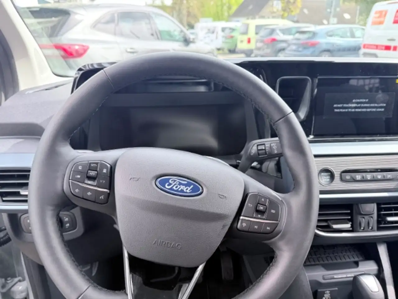 Ford Tourneo 12