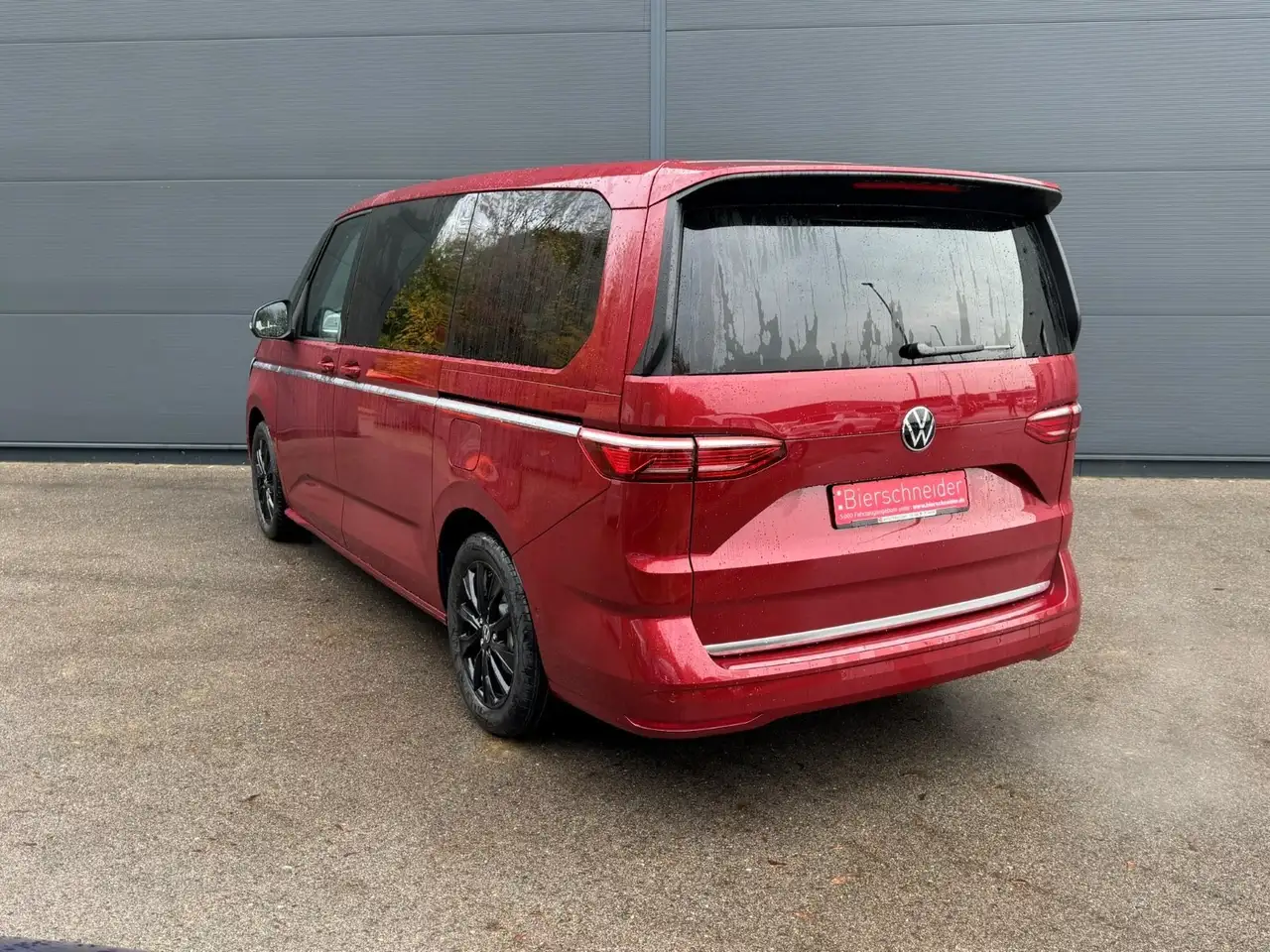 Volkswagen T7 Multivan 5
