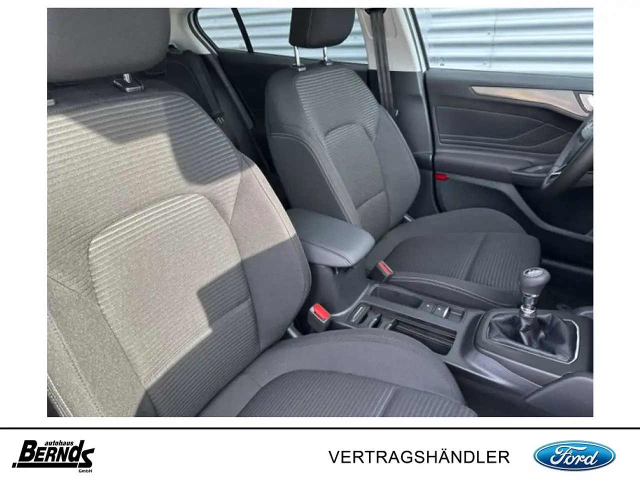 Ford Focus 16