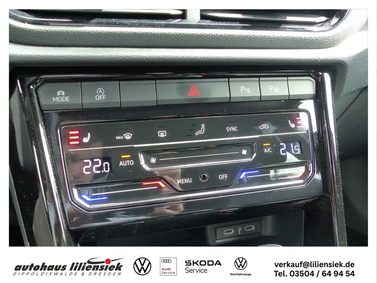 Volkswagen T-Roc 11