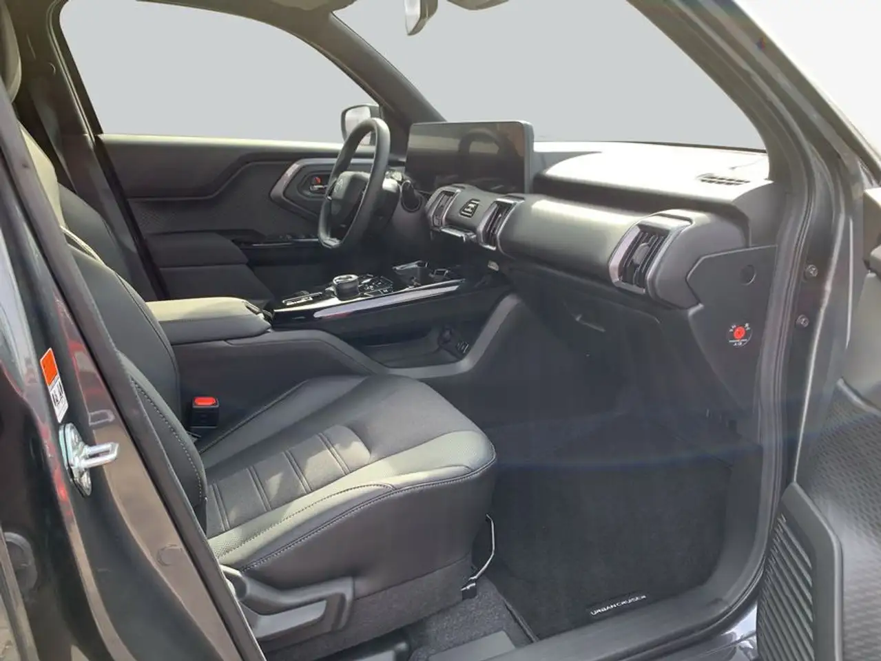 Toyota Urban 13