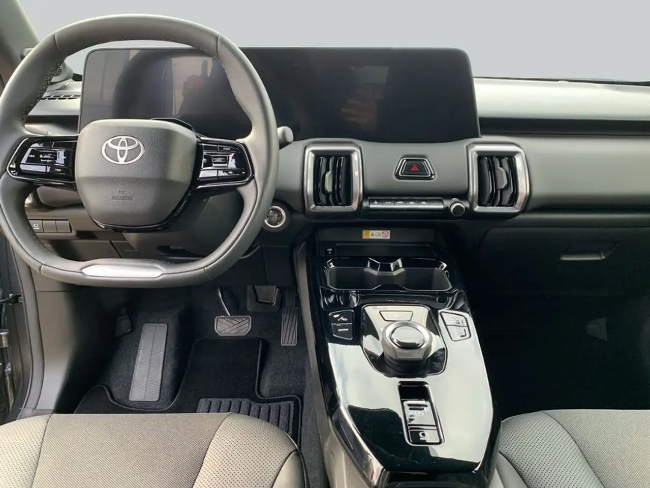 Toyota Urban 14