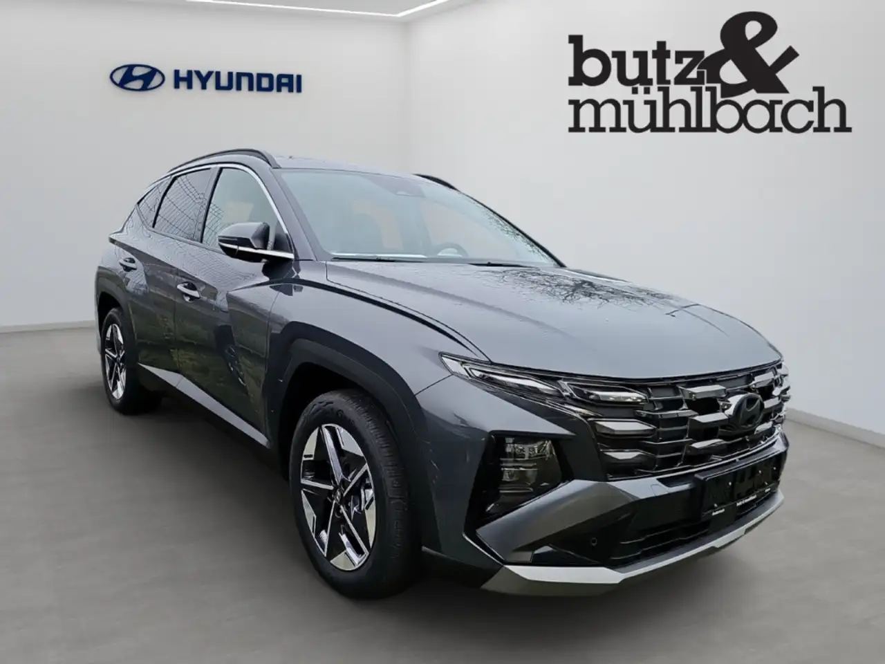 Hyundai TUCSON 2