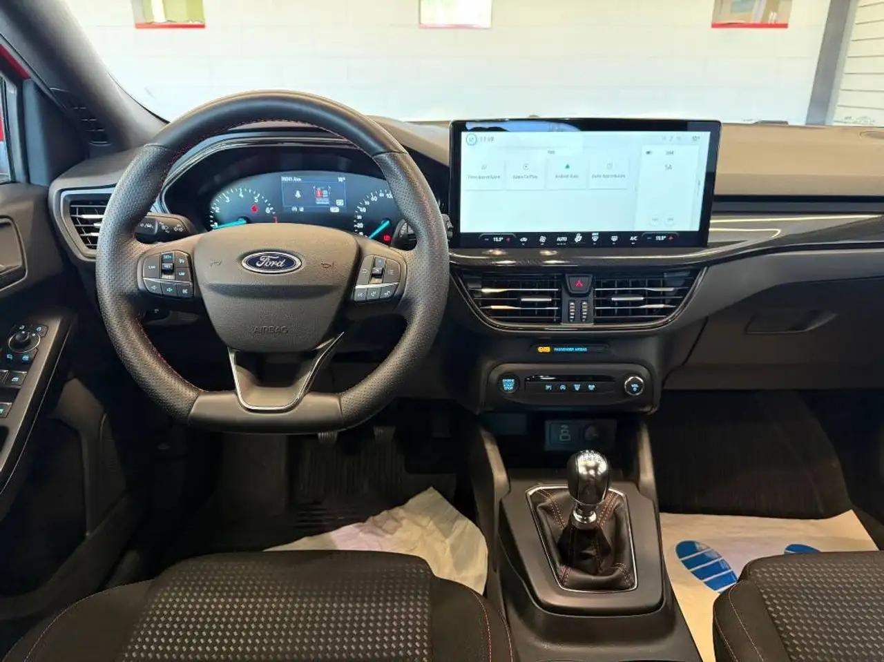 Ford Focus 12