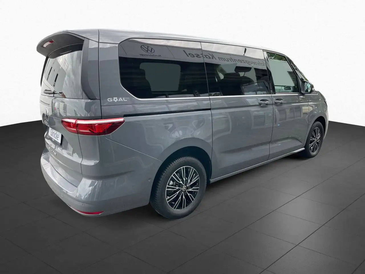 Volkswagen T7 Multivan 2