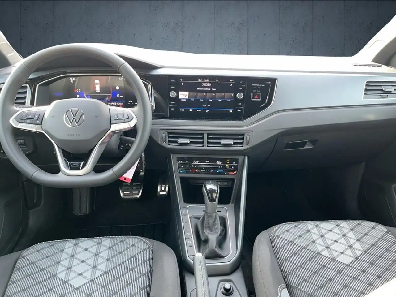 Volkswagen Polo 12
