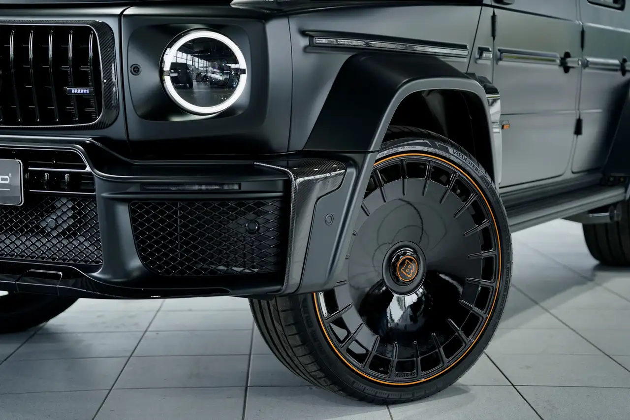 Mercedes-Benz G 63 2