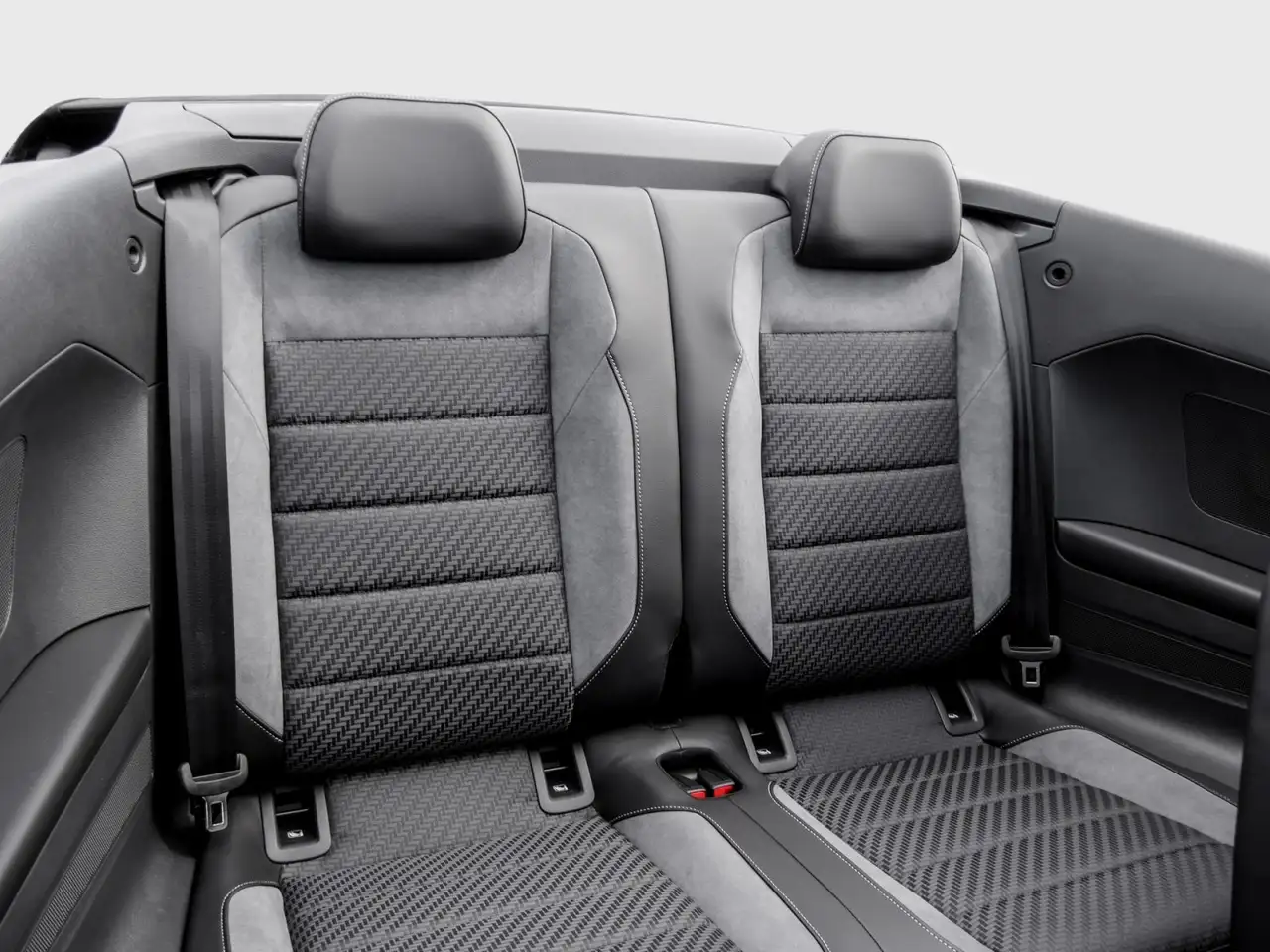Volkswagen T-Roc 4