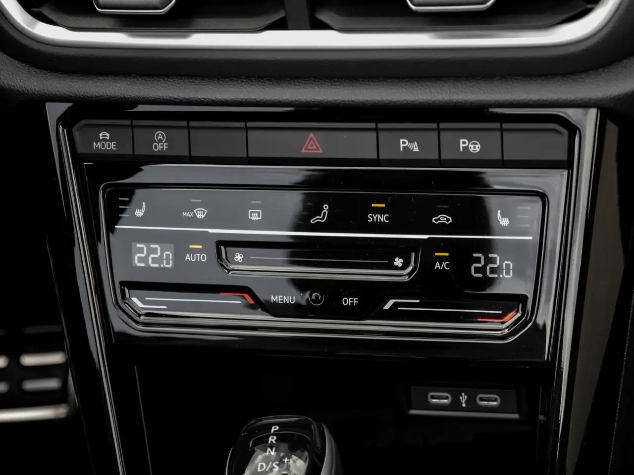 Volkswagen T-Roc 8