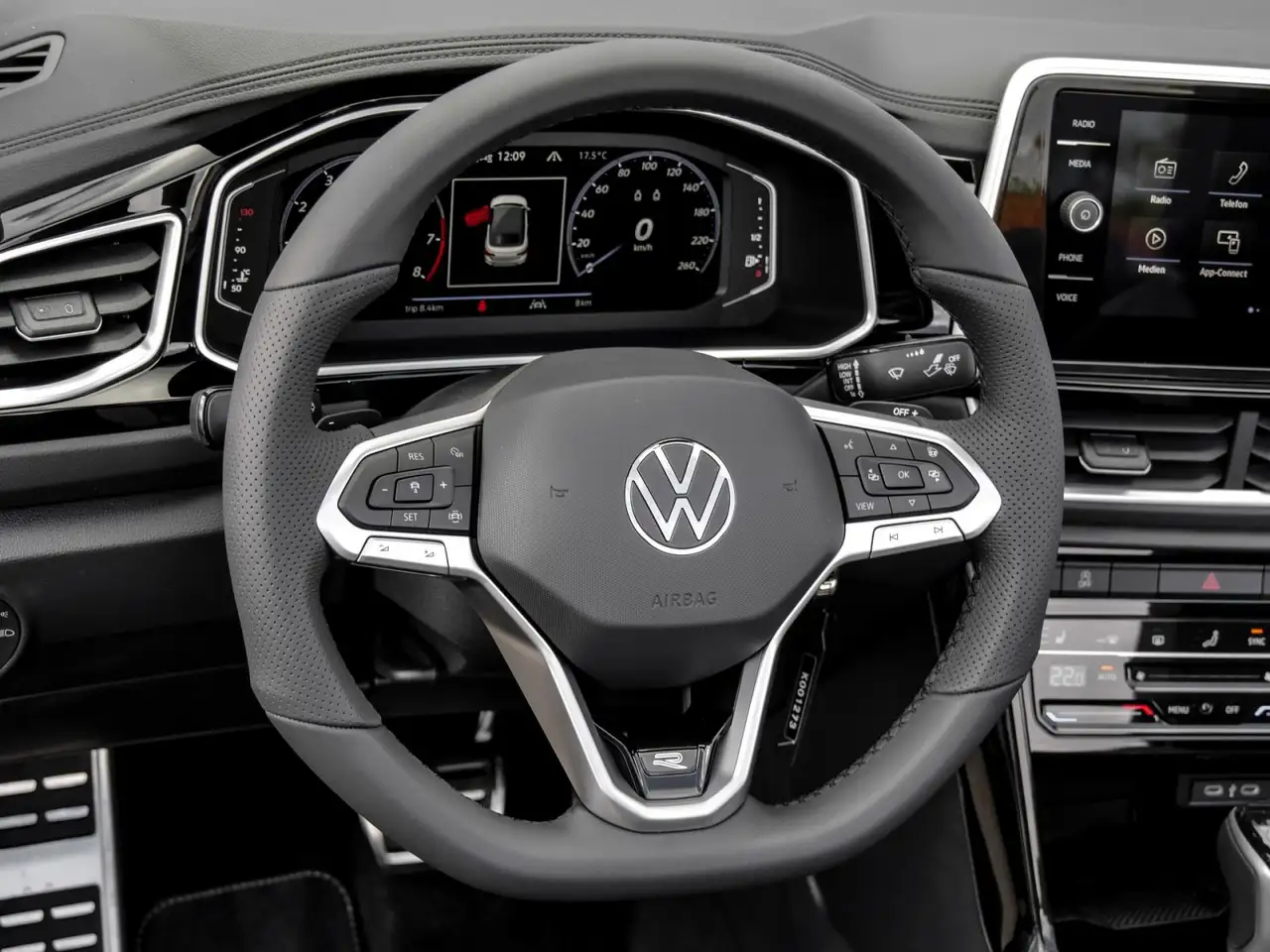 Volkswagen T-Roc 9