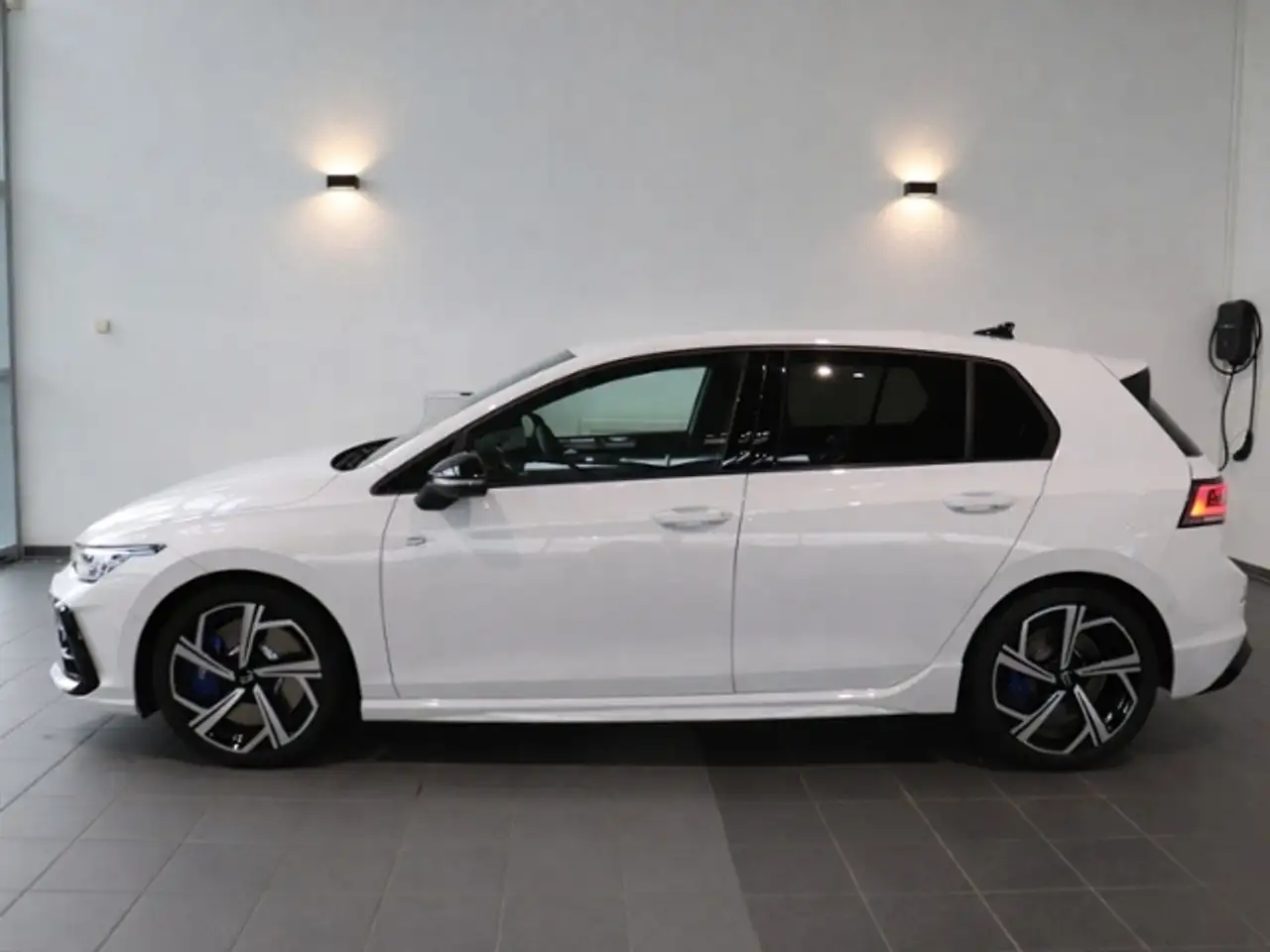 Volkswagen Golf 9