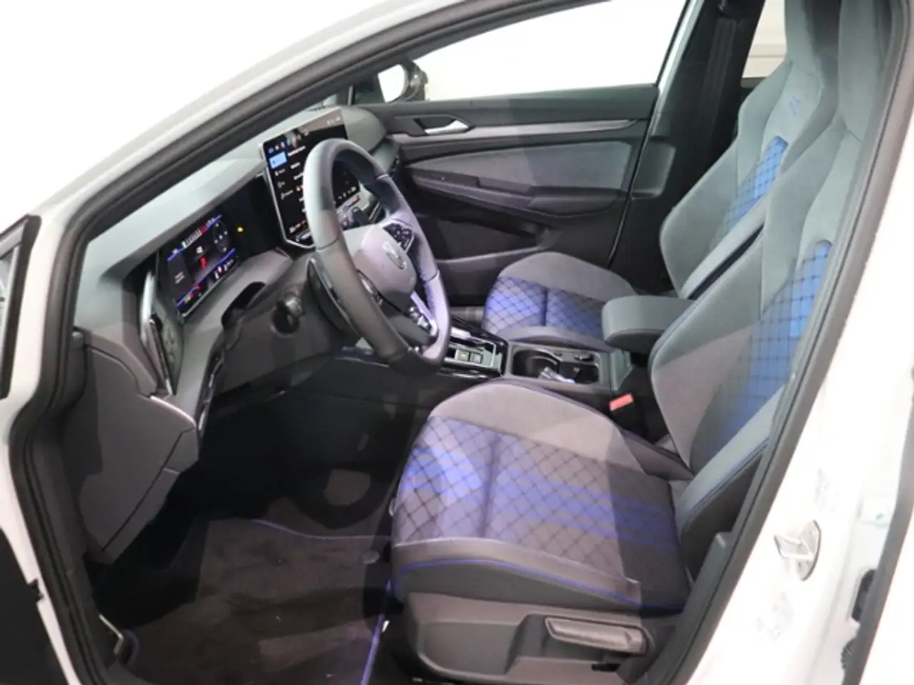 Volkswagen Golf 12