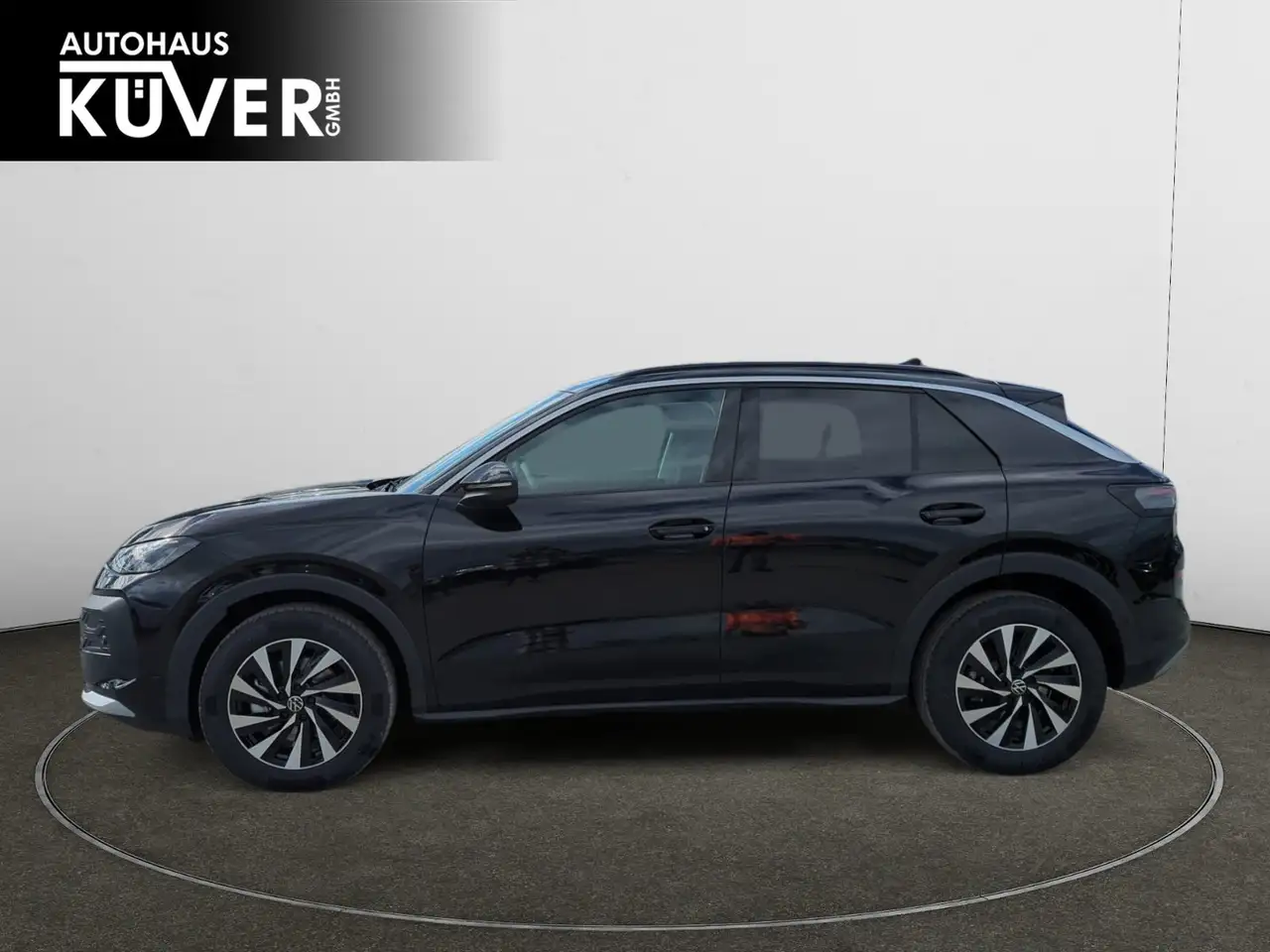 Volkswagen T-Roc 3