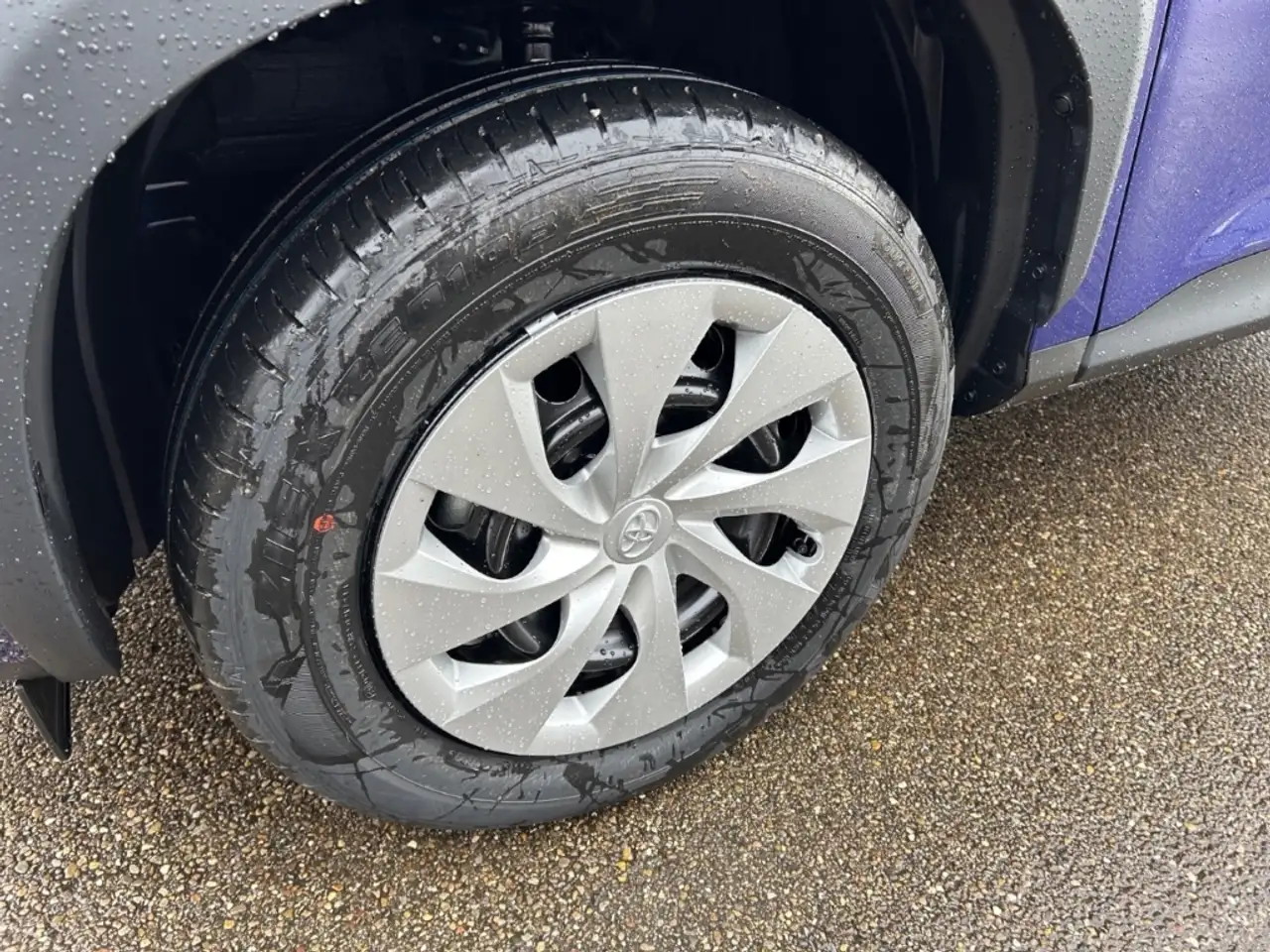 Toyota Yaris 8
