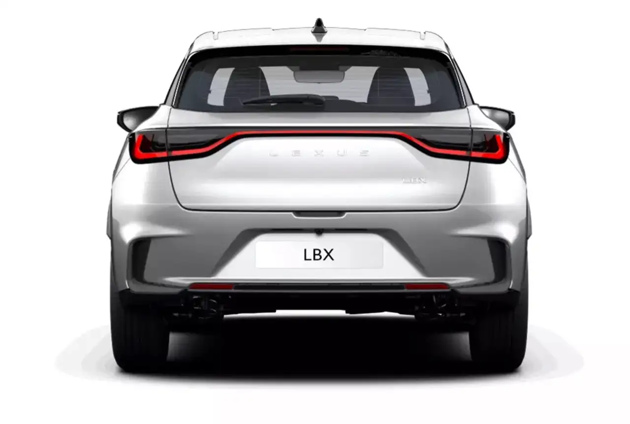 Lexus LBX 4