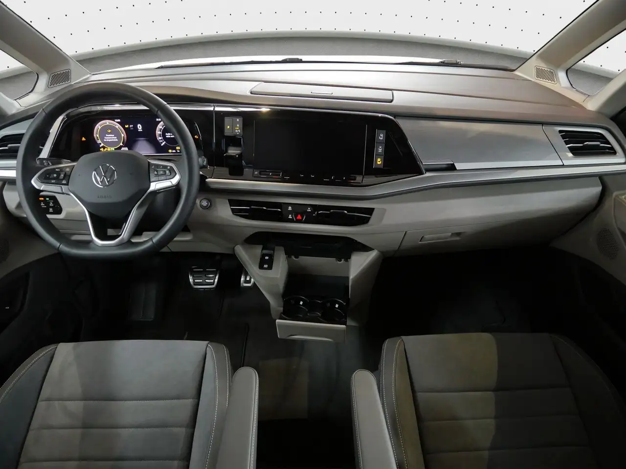 Volkswagen T7 Multivan 5