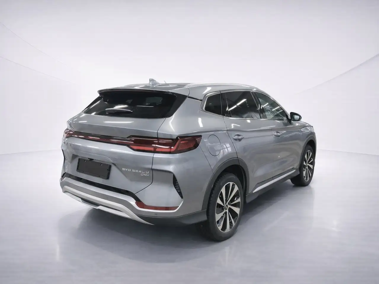 BYD Seal 4