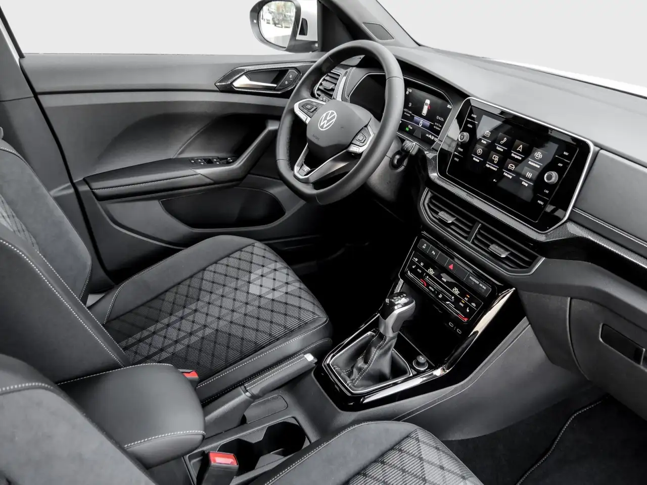 Volkswagen T-Cross 3