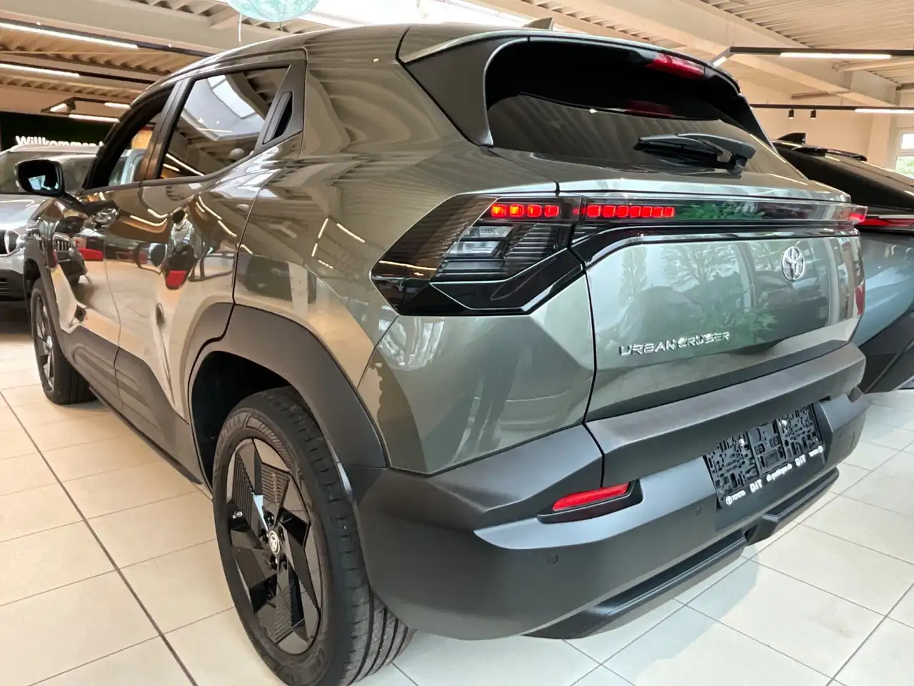 Toyota Urban 4