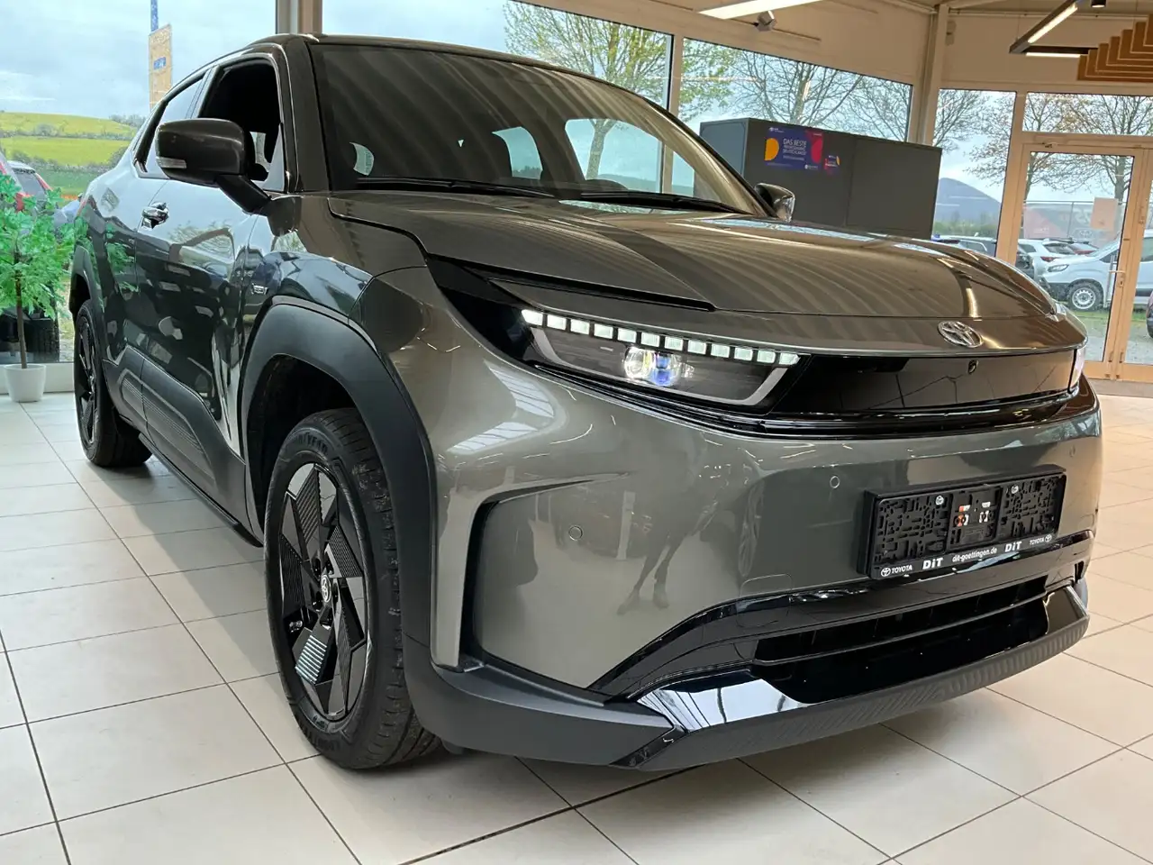 Toyota Urban 7