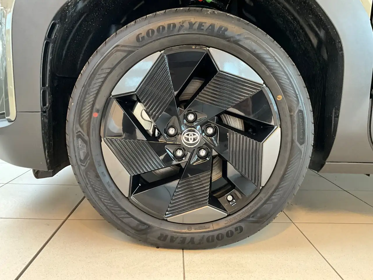 Toyota Urban 9