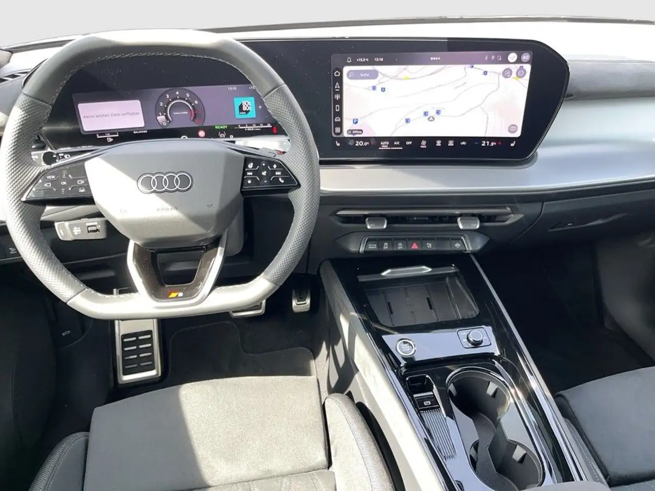 Audi Q3 15