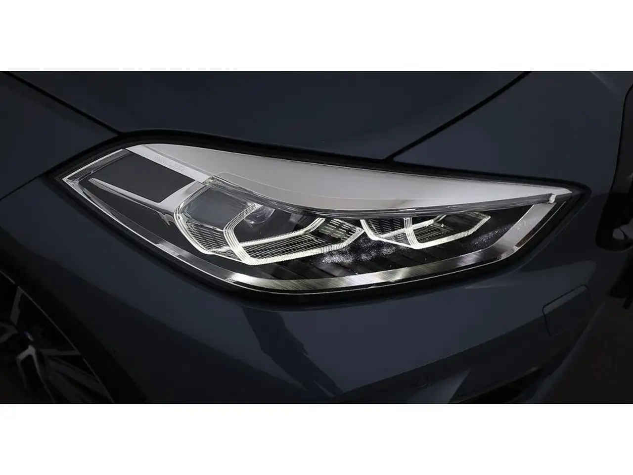 BMW 118 i 10