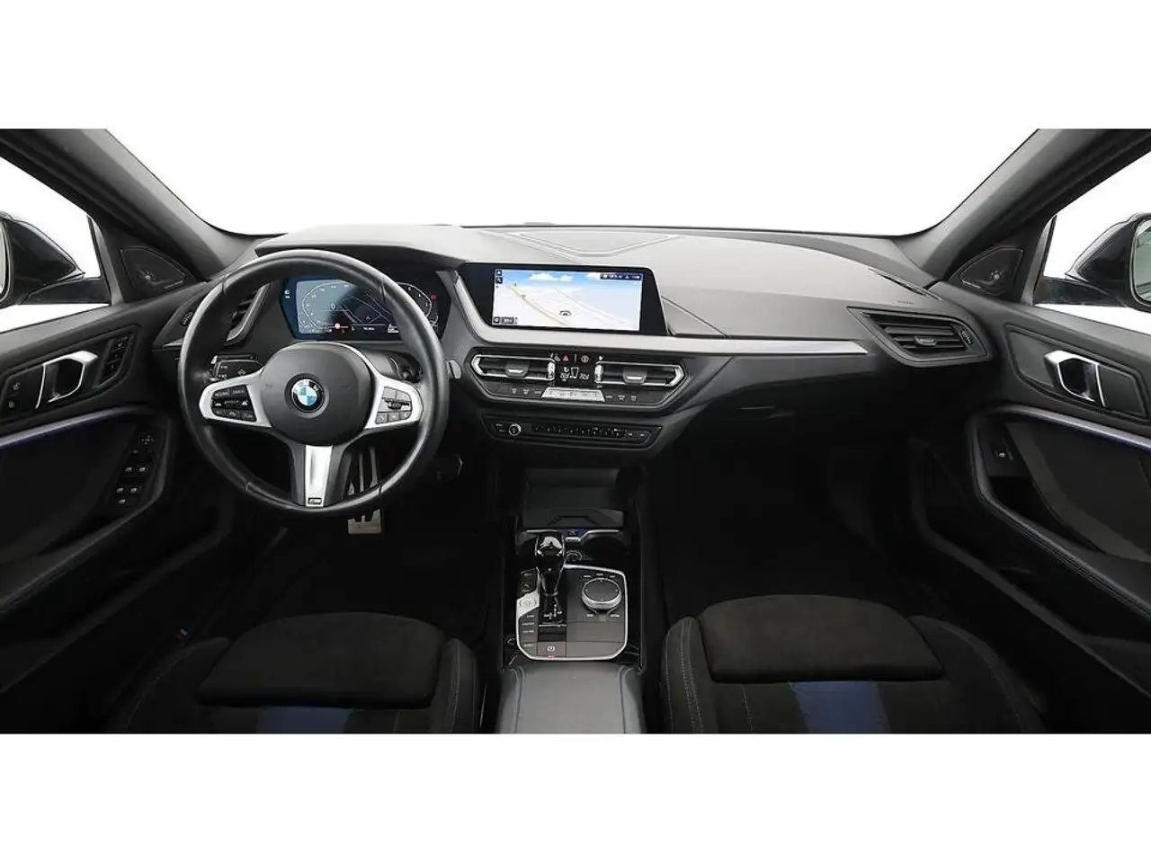 BMW 118 i 11