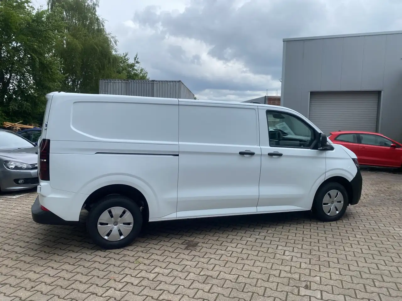 Volkswagen T7 Transporter 15