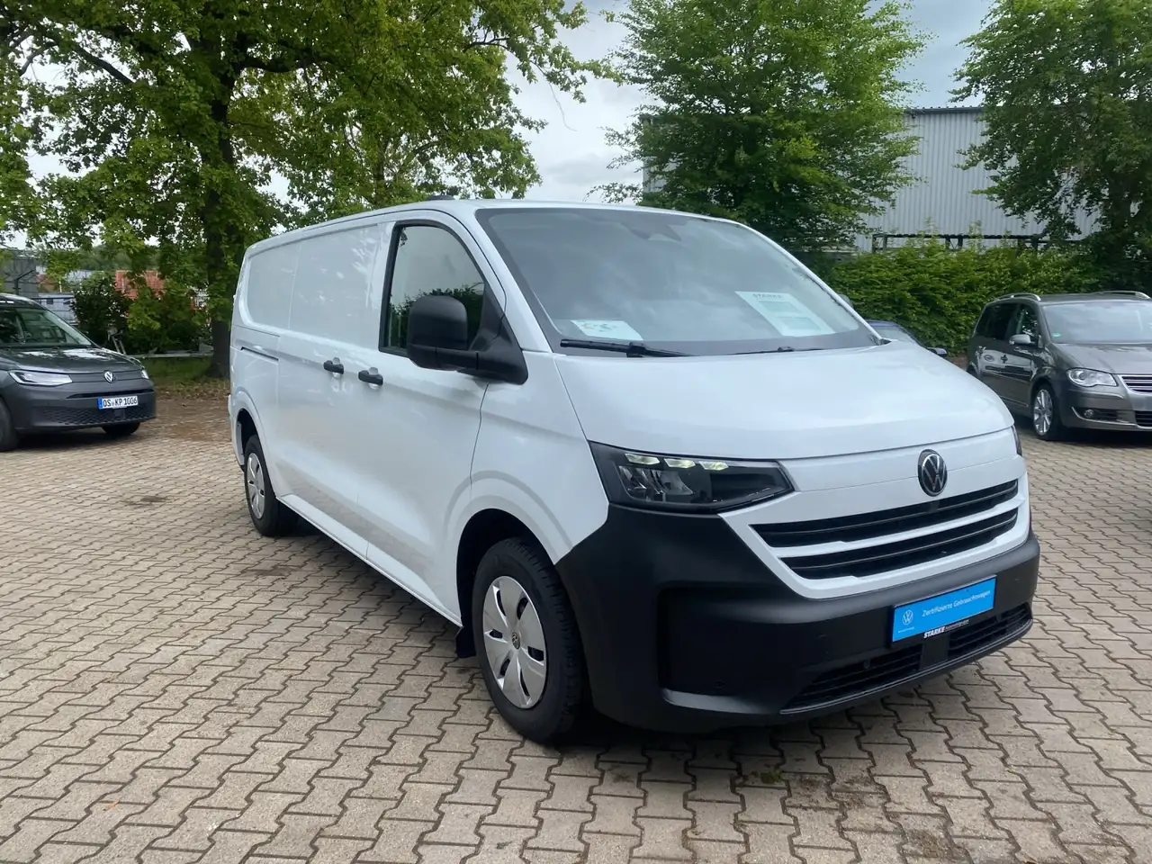 Volkswagen T7 Transporter 16