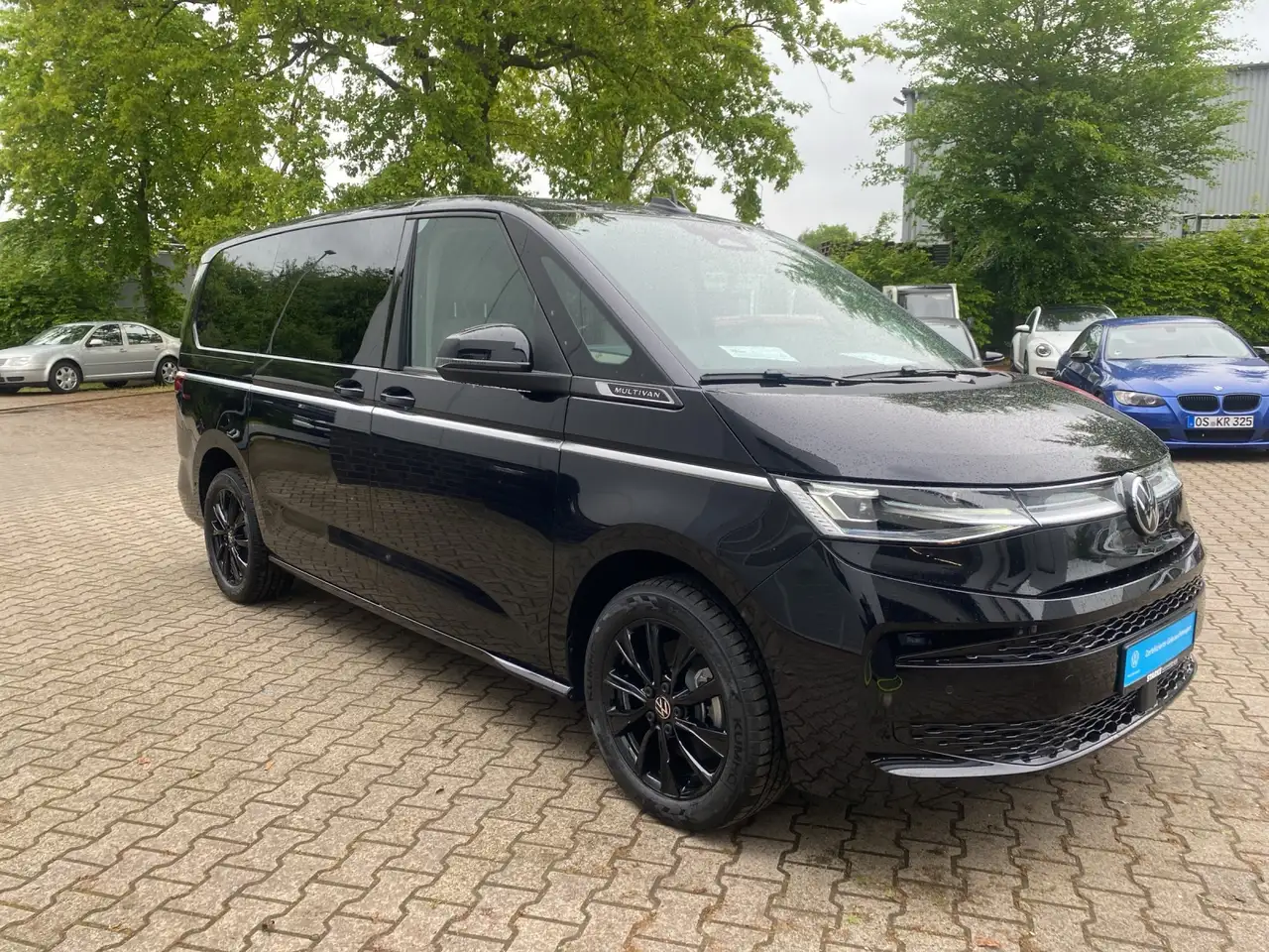 Volkswagen T7 Multivan 16