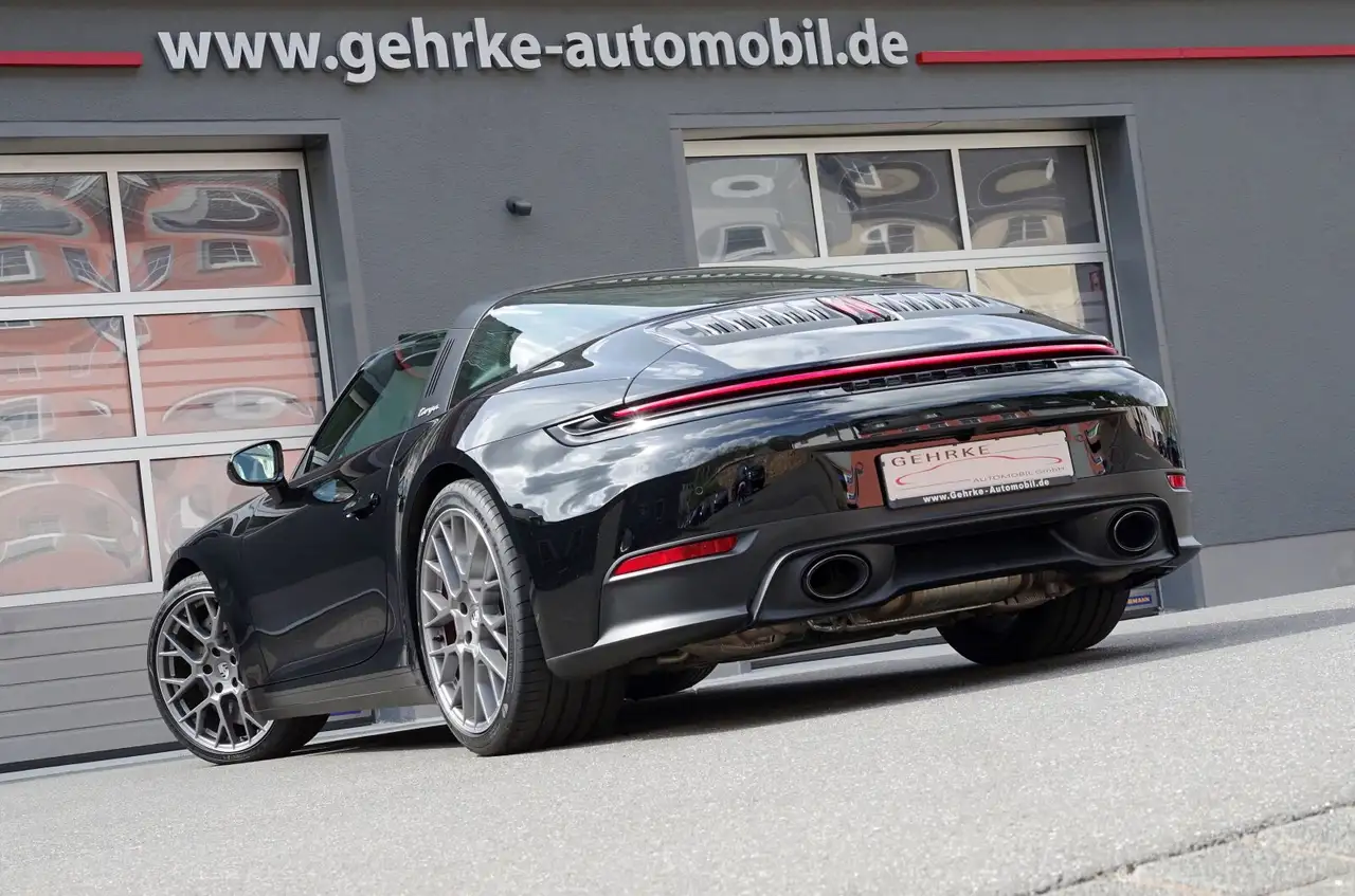 Porsche 992 2