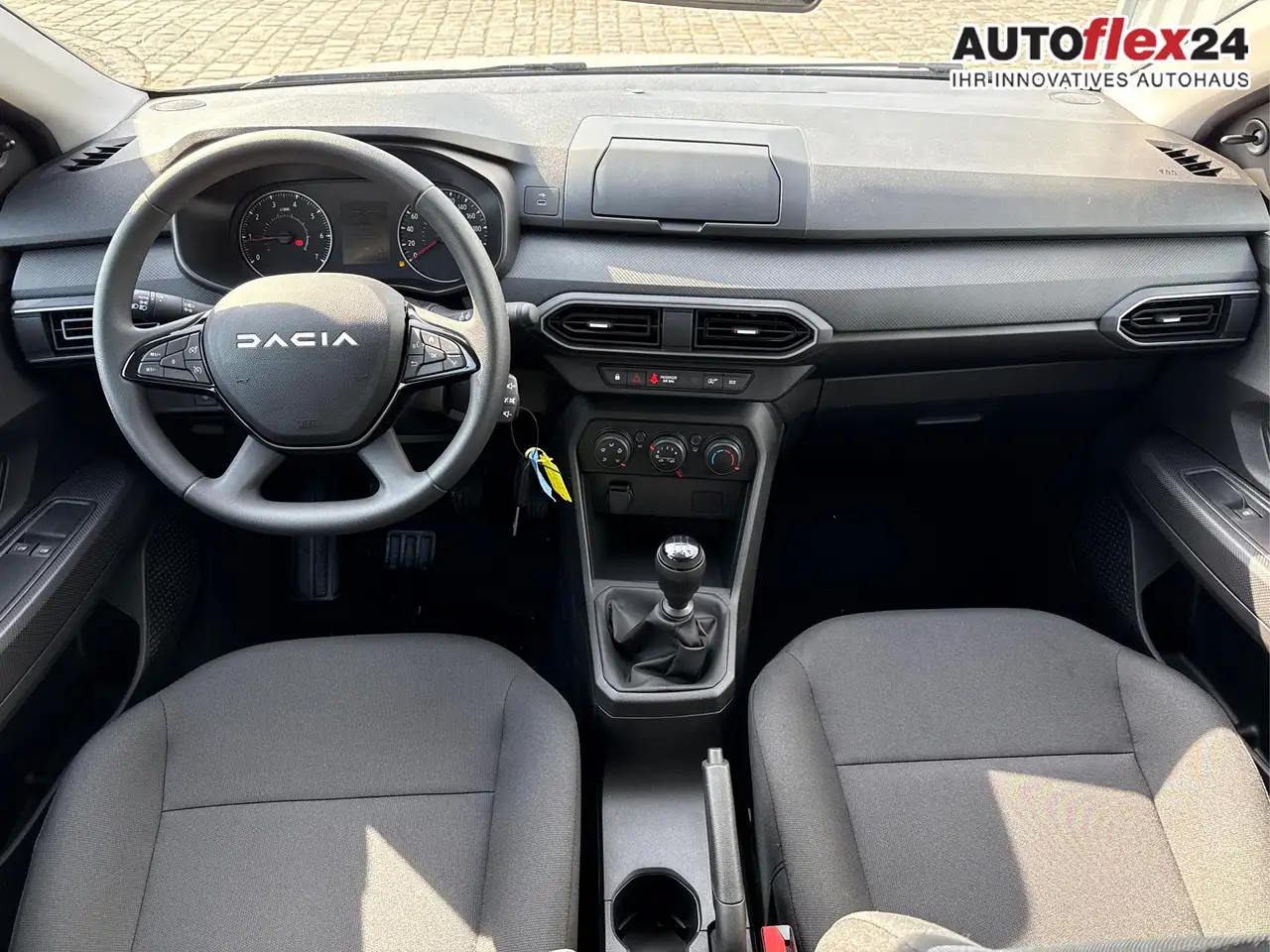 Dacia Sandero 6