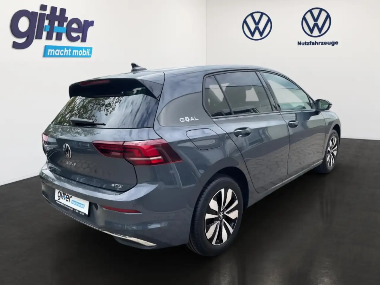 Volkswagen Golf VIII 3