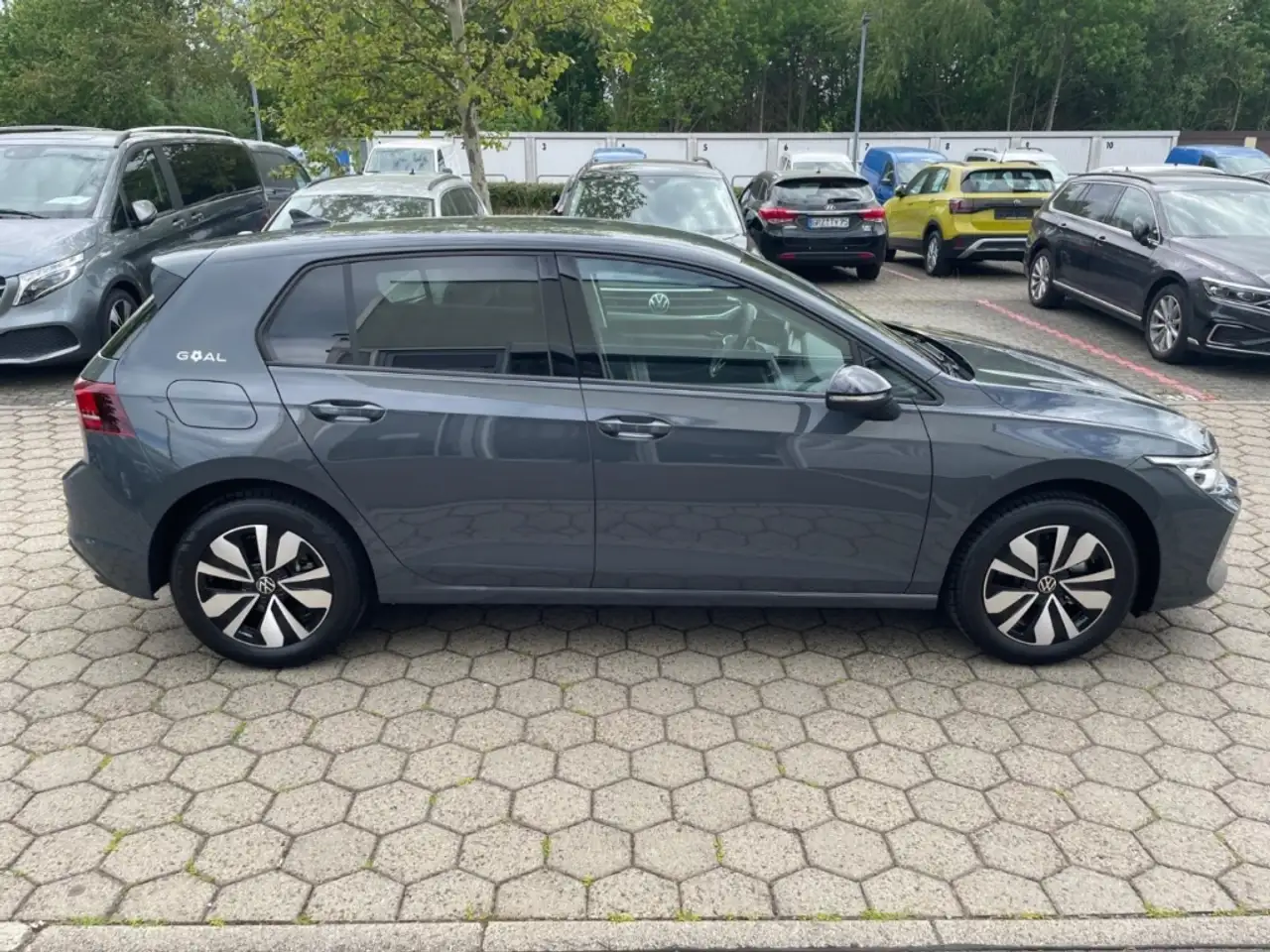 Volkswagen Golf VIII 15