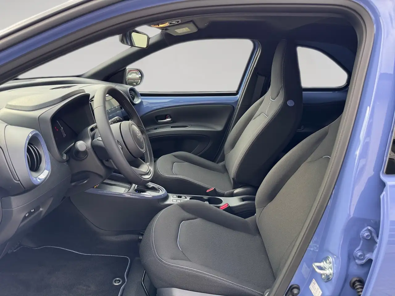 Toyota Aygo X 7