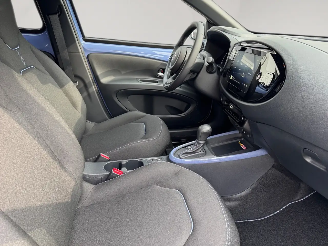 Toyota Aygo X 14