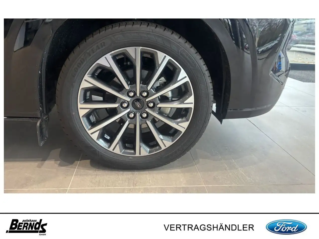 Ford Tourneo 11