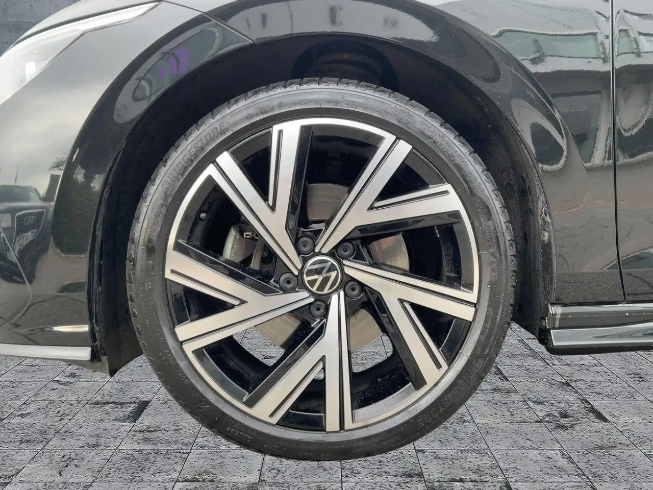 Volkswagen Golf 8