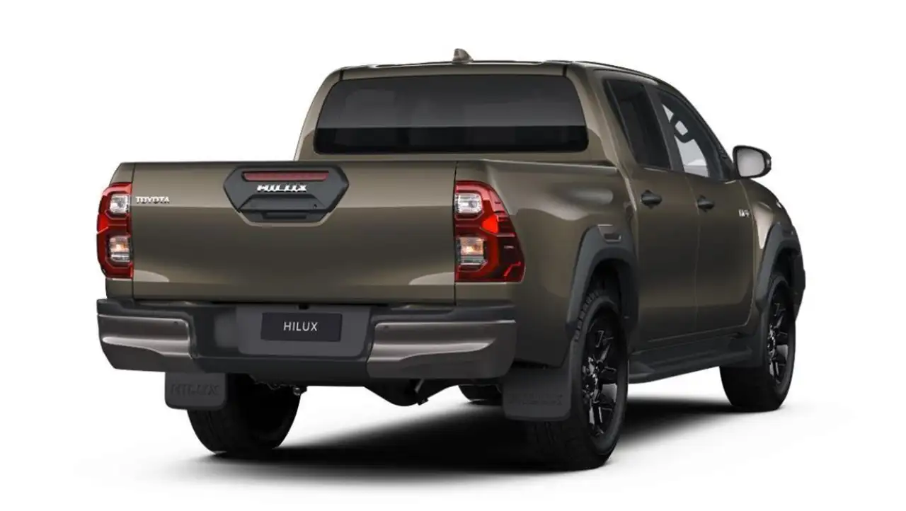 Toyota Hilux 5
