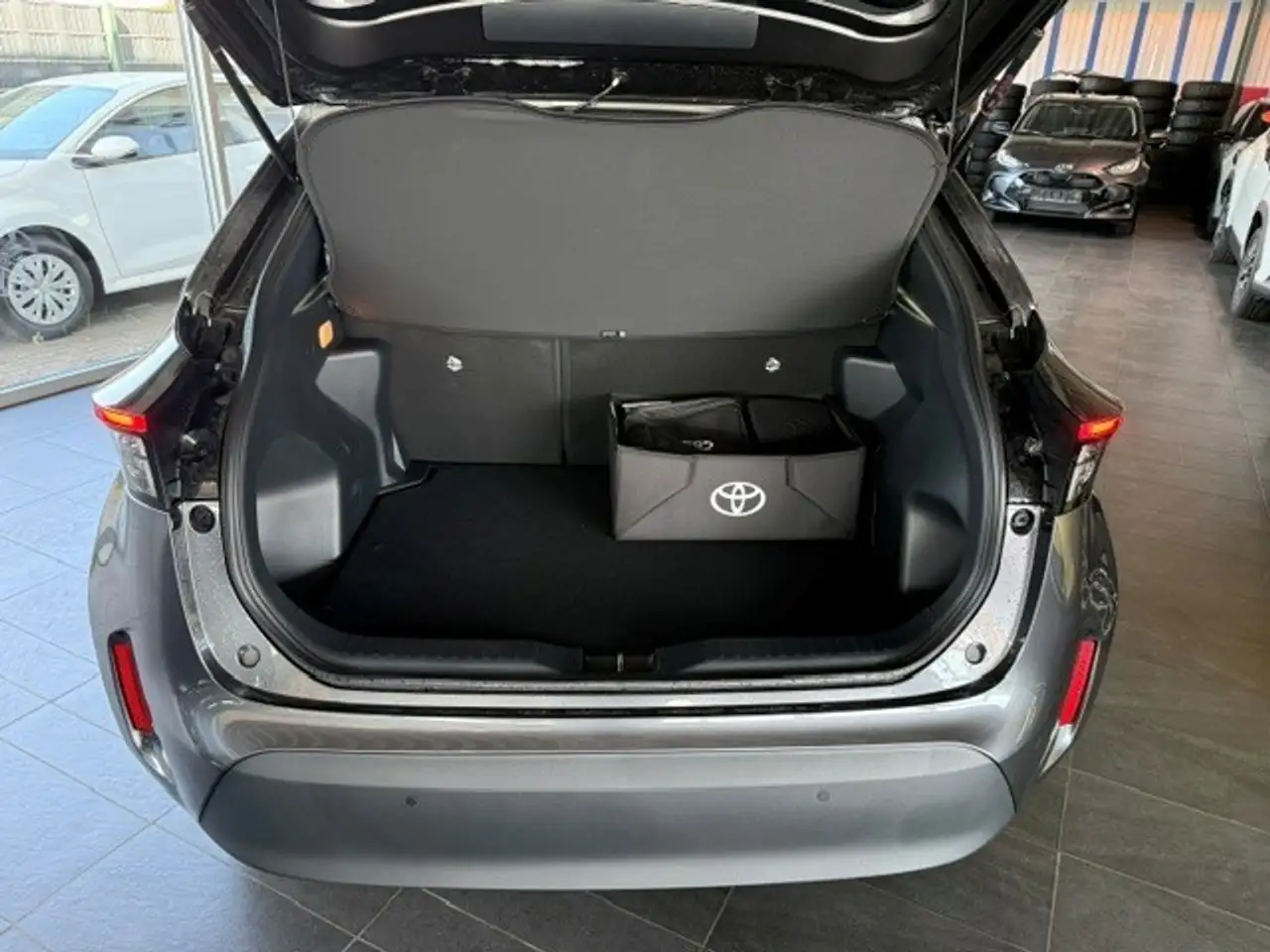 Toyota Yaris 6